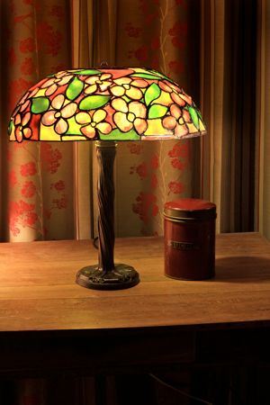 lampe_art_dco_avec_abat_jour